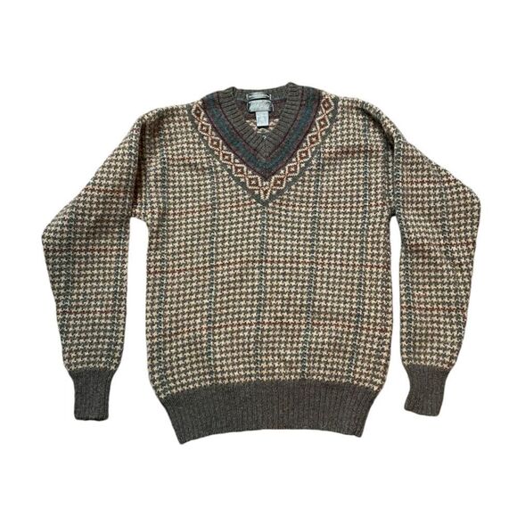 LORD AND TAYLOR Shetland Kensington Collection Wool Sweater Size Large - Picture 2 of 8